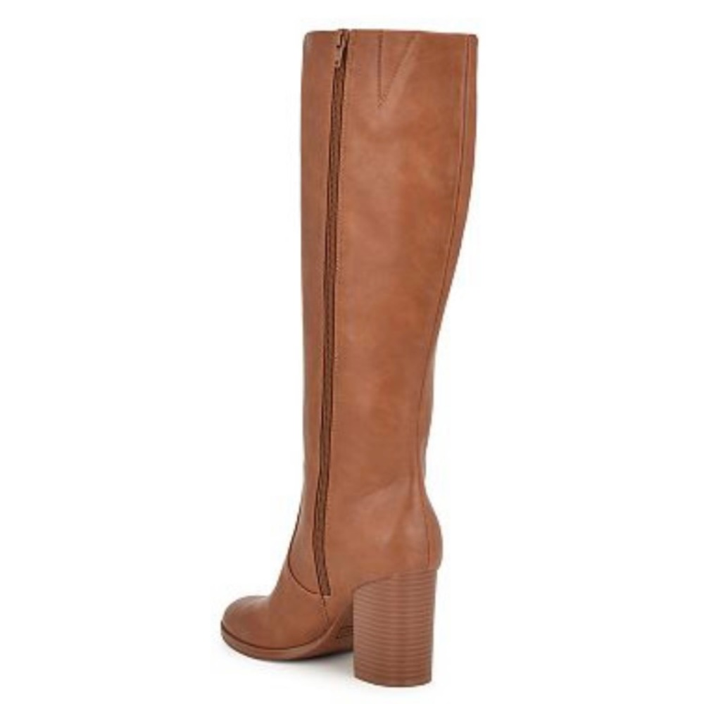 Nine West - Picture 2 of 6